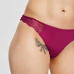 Smooth Lace Thong Cerise